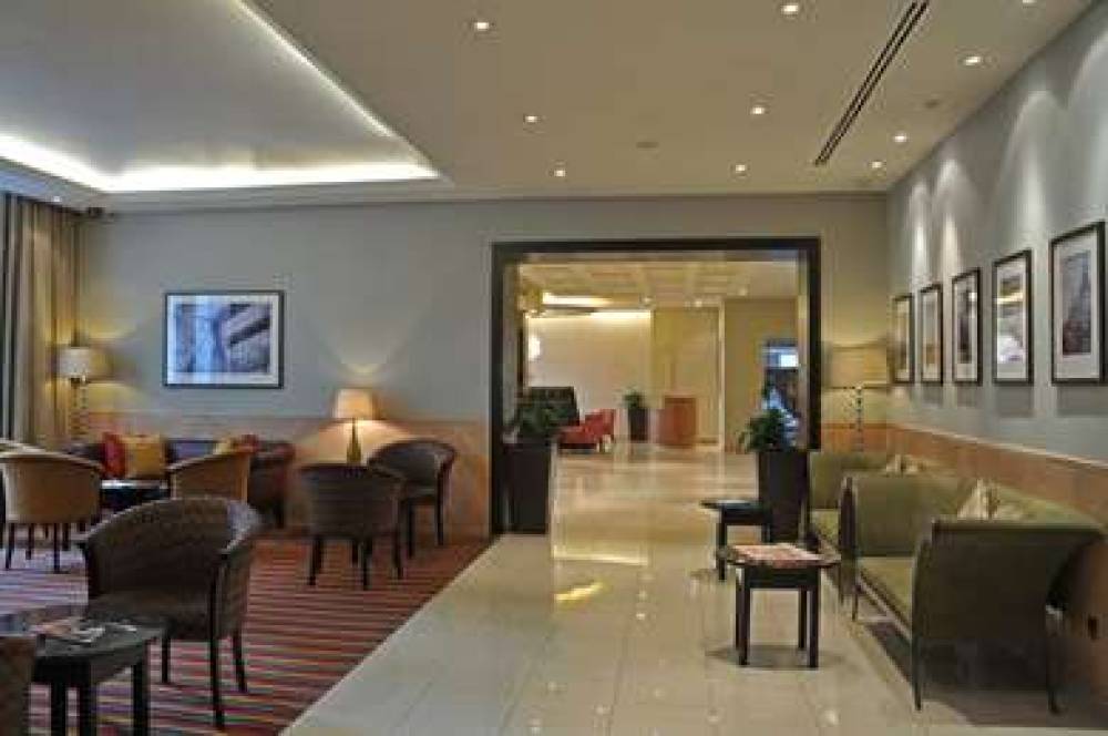 DOUBLETREE BY HILTON LONDON - MARBL 3