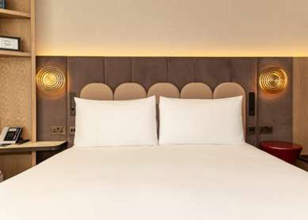 DOUBLETREE BY HILTON LONDON - TOWER 5