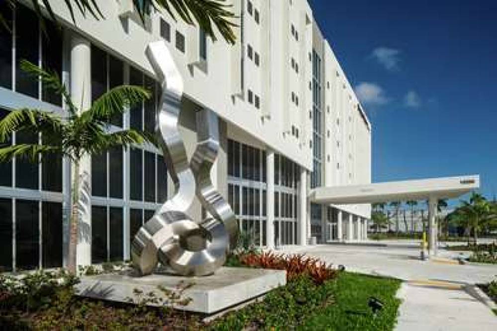 Doubletree By Hilton Miami Doral