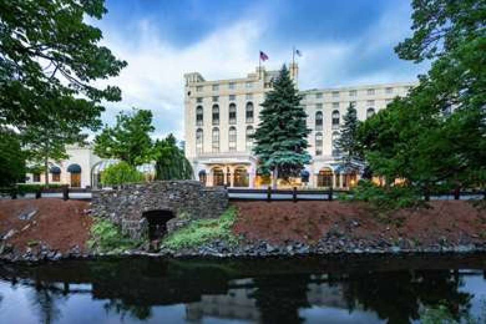 Doubletree By Hilton Nashua
