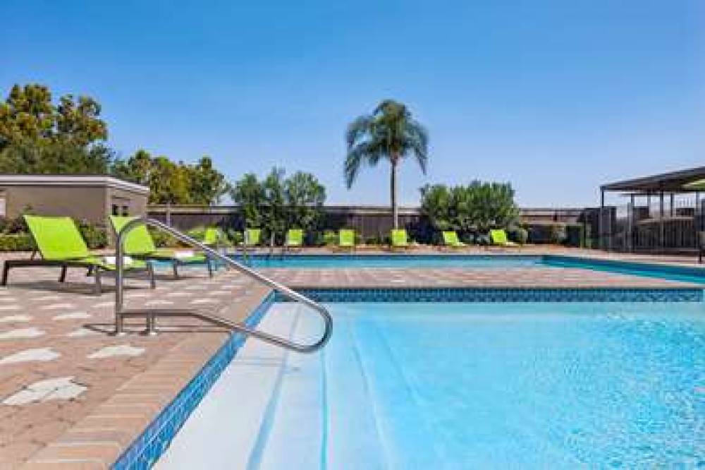 DoubleTree By Hilton New Orleans Airport 7