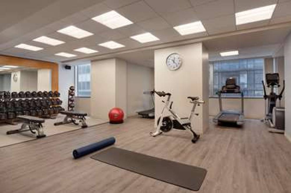 DoubleTree By Hilton New York Downtown 8