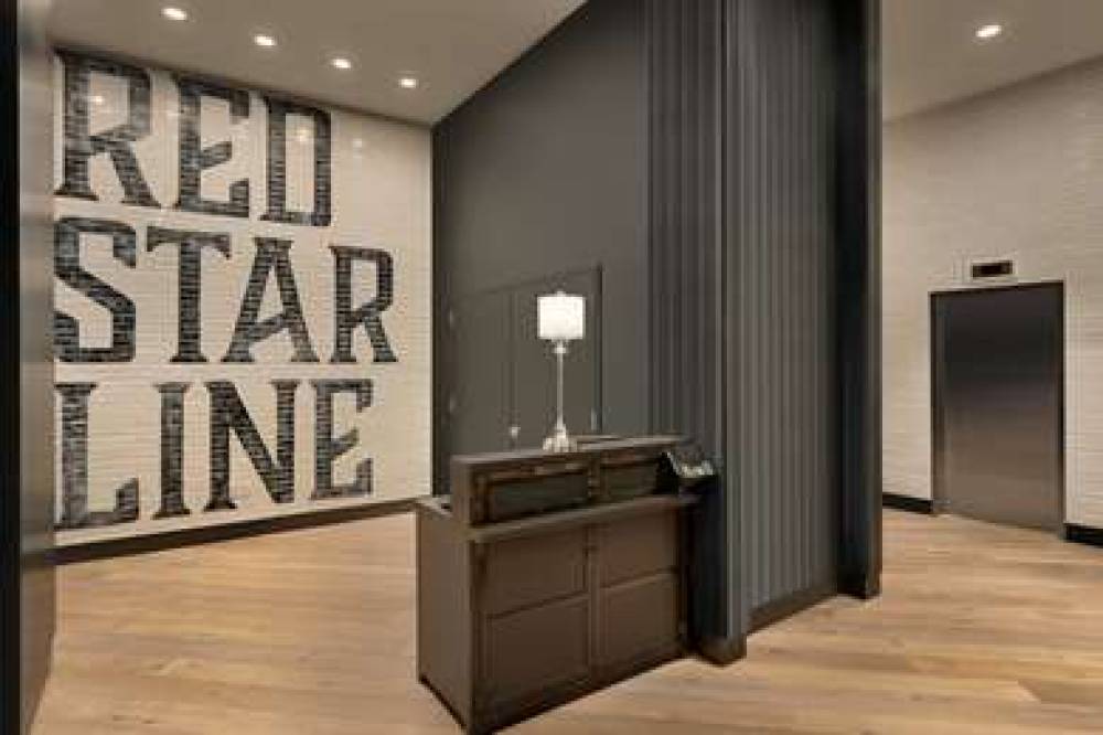 DoubleTree By Hilton New York Downtown 5