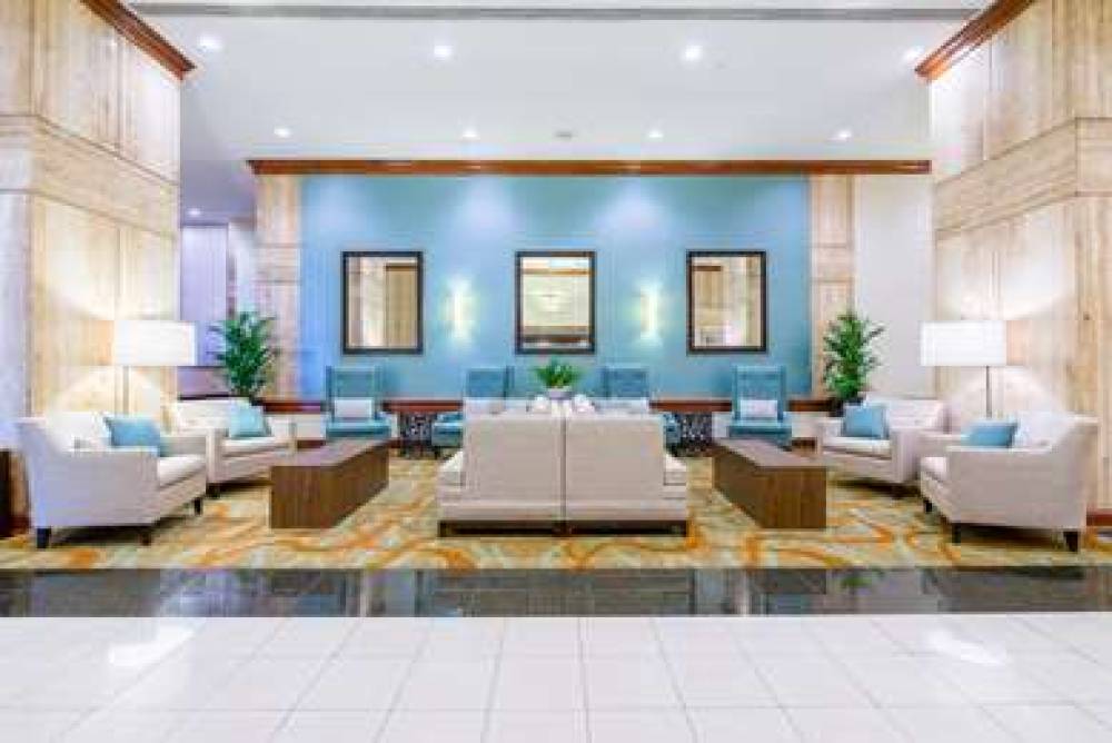 DOUBLETREE BY HILTON PHILADELPHIA A 8