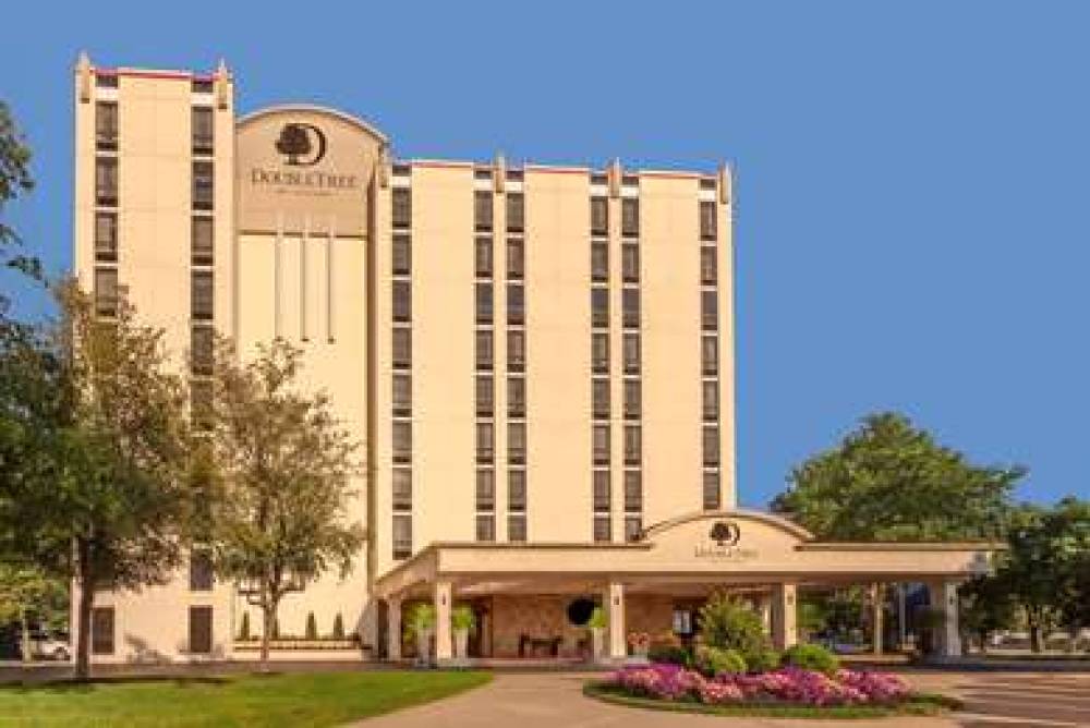 DOUBLETREE BY HILTON PHILADELPHIA A 1