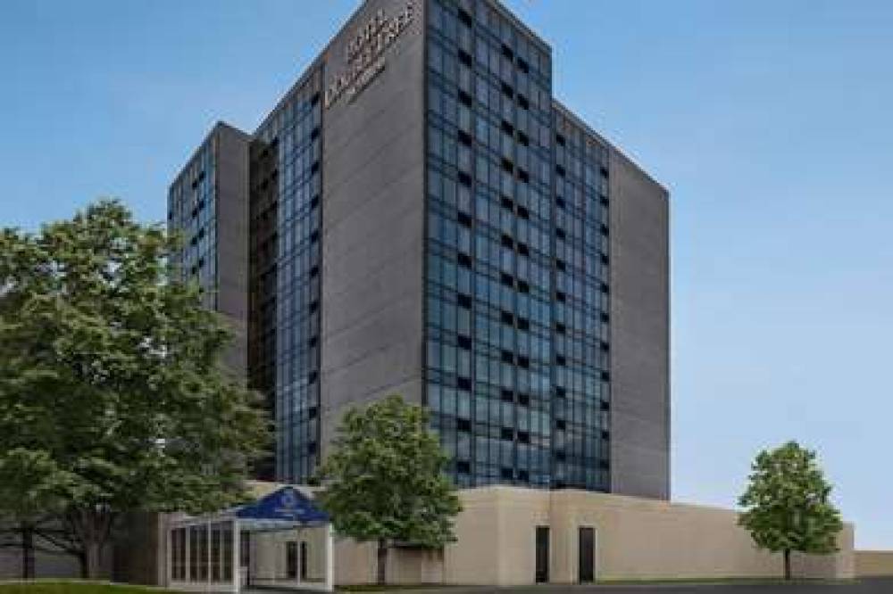 DOUBLETREE BY HILTON POINTE CL 2
