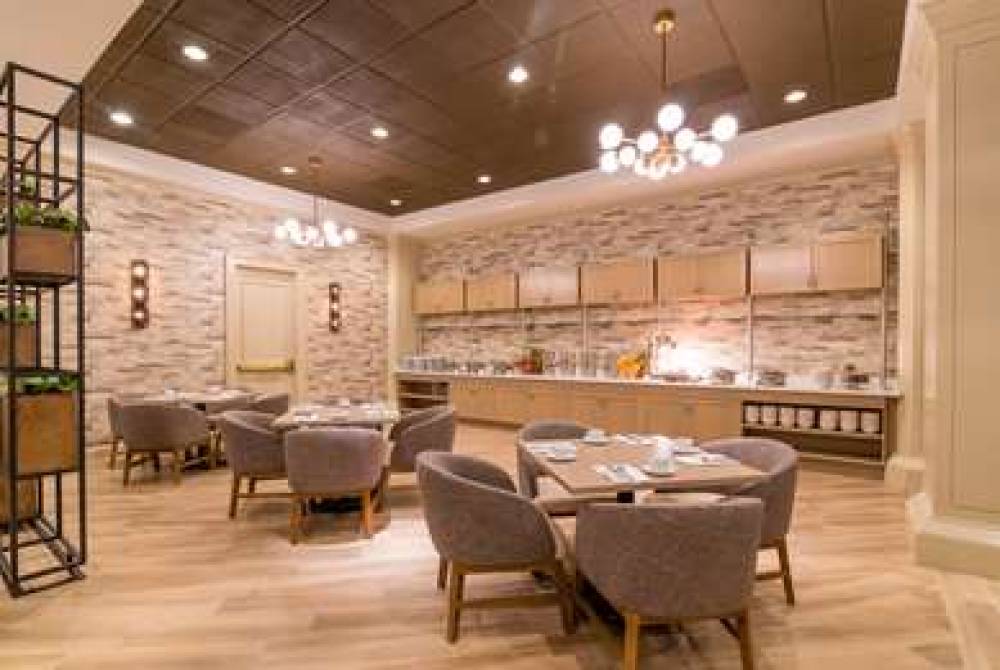DoubleTree By Hilton San Diego Mission Valley 5