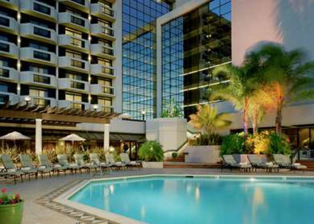 DoubleTree By Hilton San Jose 4