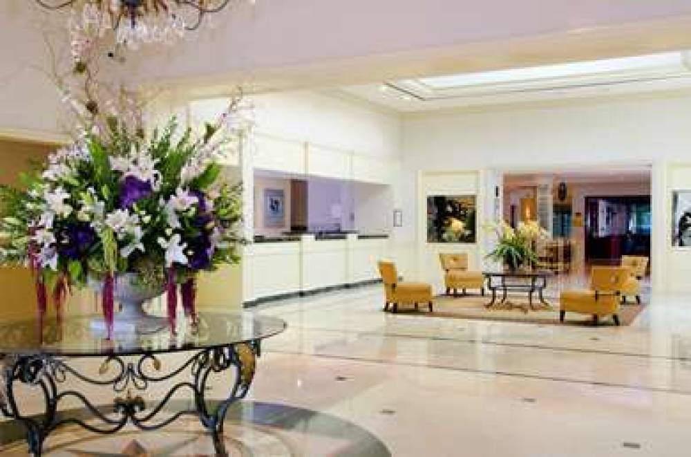 DoubleTree By Hilton Torrance - South Bay 4
