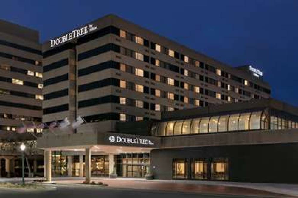 Doubletree By Hltn Canton Downtown