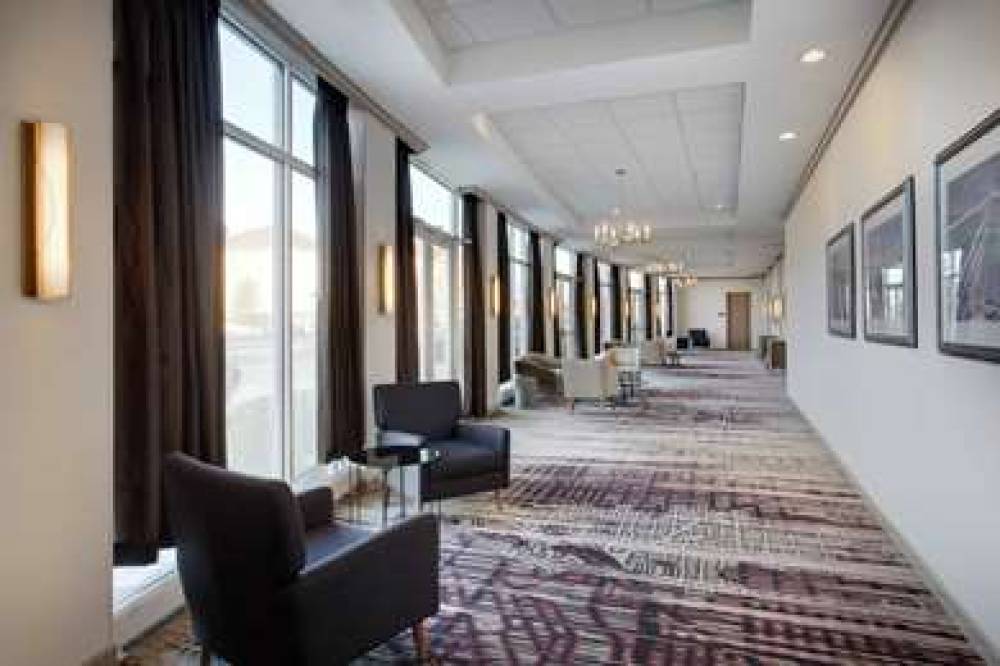 DOUBLETREE CHICAGO MIDWAY AIRPORT 2