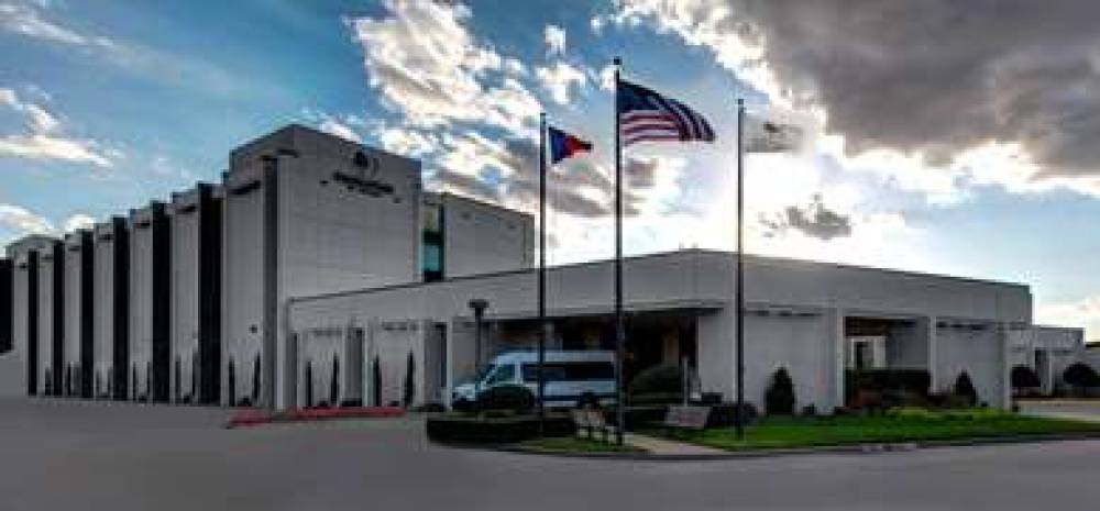 DOUBLETREE DFW SOUTH 1