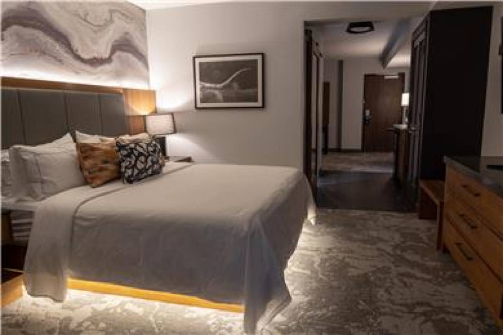 DOUBLETREE FORT WORTH FOSSIL CREEK 4