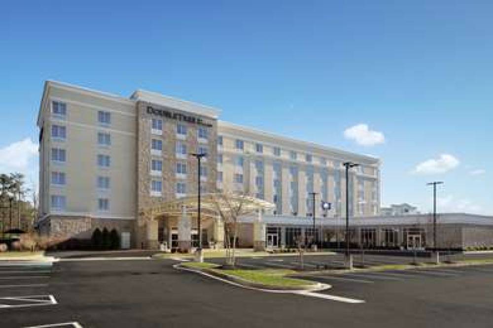 Doubletree Hilton Richmond Airport
