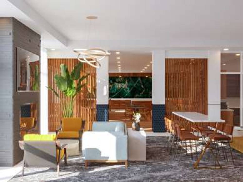 DOUBLETREE HOUSTON WESTCHASE 4