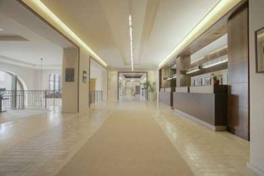 DOUBLETREE LA TORRE GOLF AND SPA 2