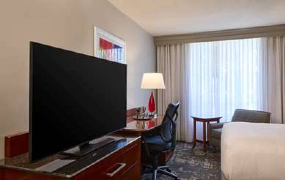 DOUBLETREE MINNEAPOLIS AIRPORT 8