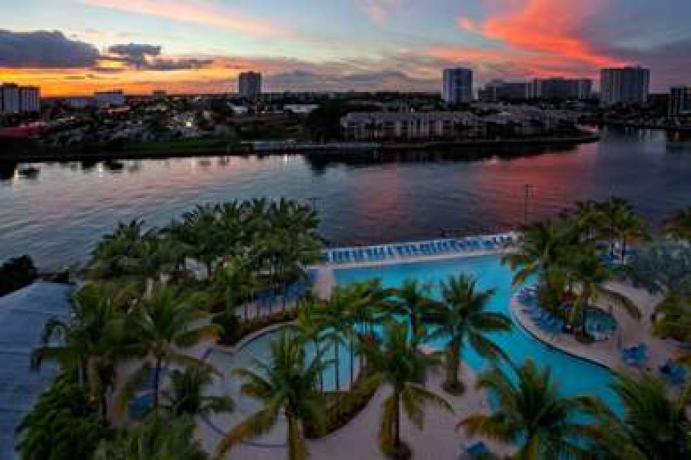DoubleTree Resort By Hilton Hollywood Beach 1