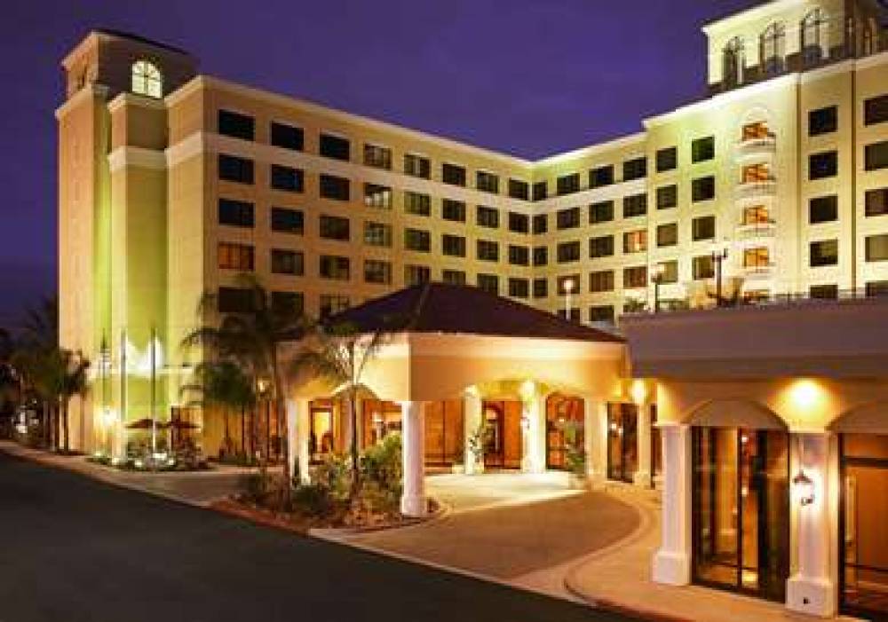 Doubletree Suites By Hilton Anaheim Resort Conven