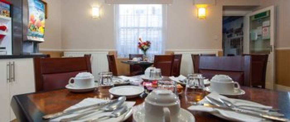 DOVER HOTEL 3