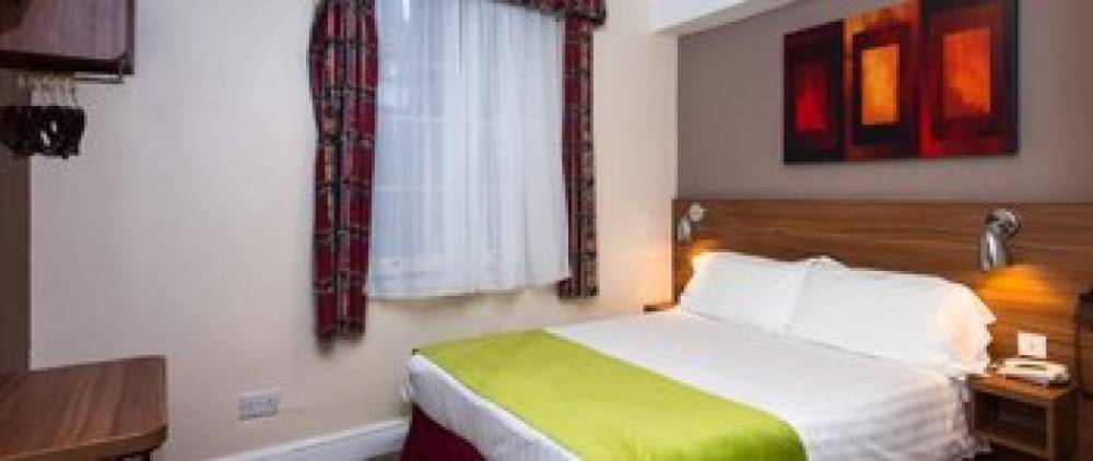 DOVER HOTEL 8