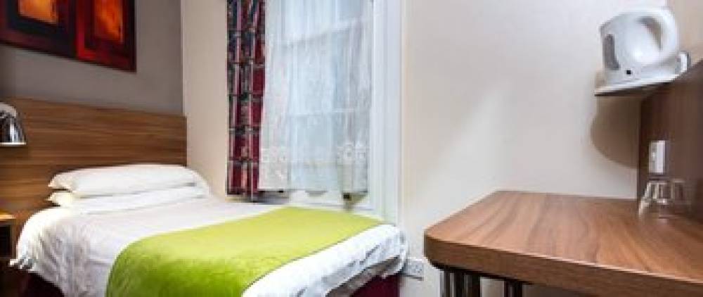 DOVER HOTEL 4