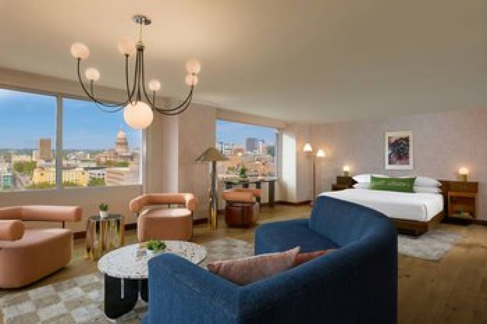 Downright Austin, A Renaissance Hotel 1