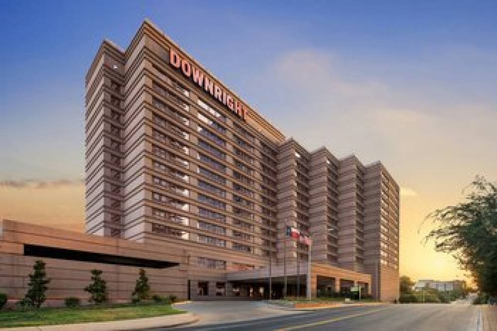 Downright Austin, A Renaissance Hotel 9