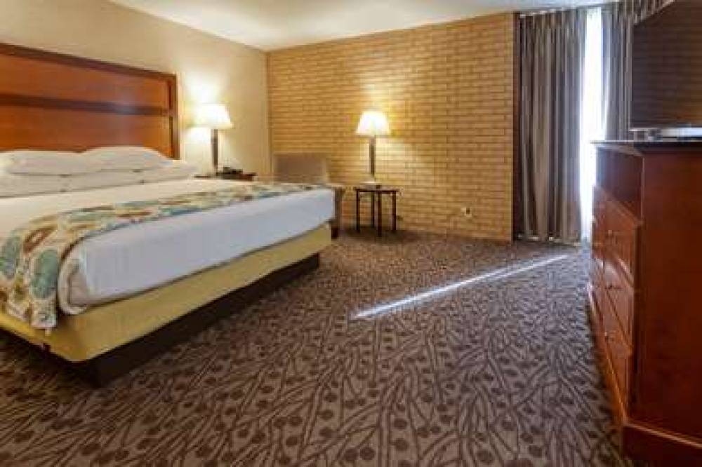 Drury Inn And Suites Atlanta Airport 7