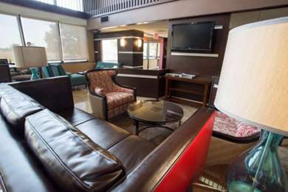 Drury Inn And Suites Champaign 5