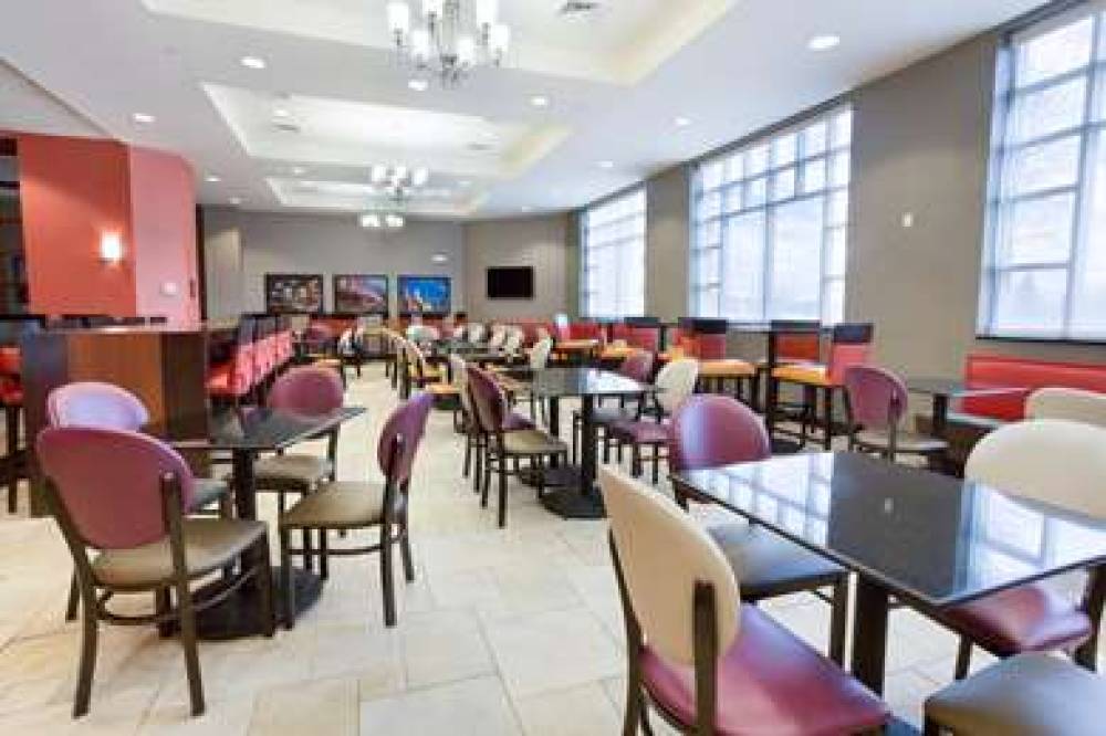 Drury Inn And Suites Cincinnati Sharonville 6