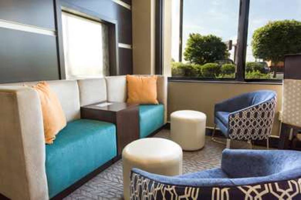 Drury Inn And Suites Greensboro 4