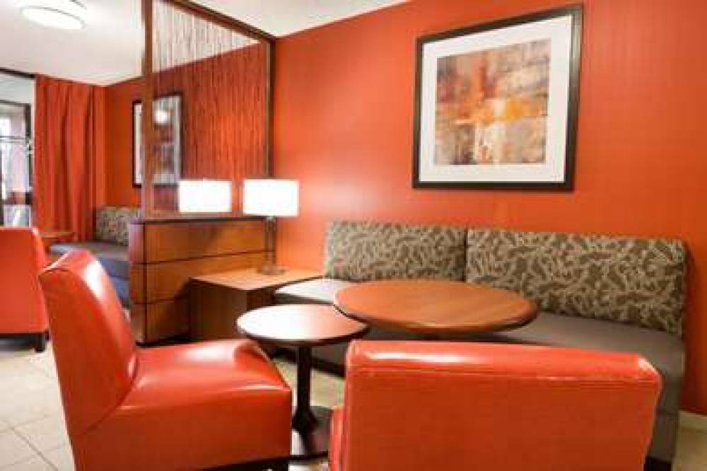 Drury Inn And Suites St Louis Airport 7