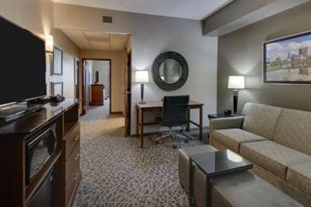 DRURY INN STES CLEVELAND BEACHWOOD 9