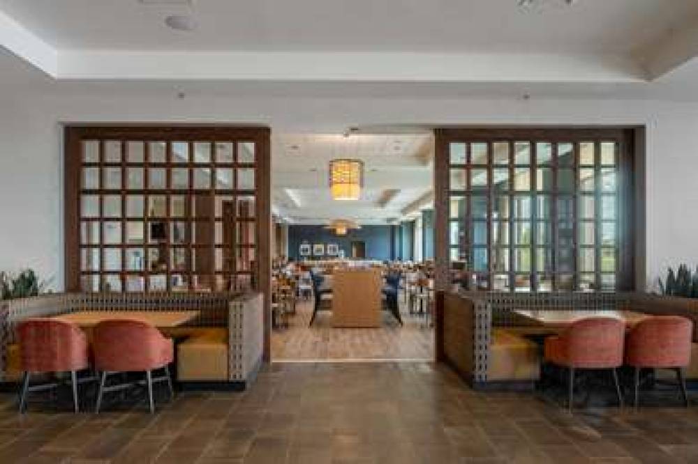 Drury Plaza Hotel Dallas Arlington 7