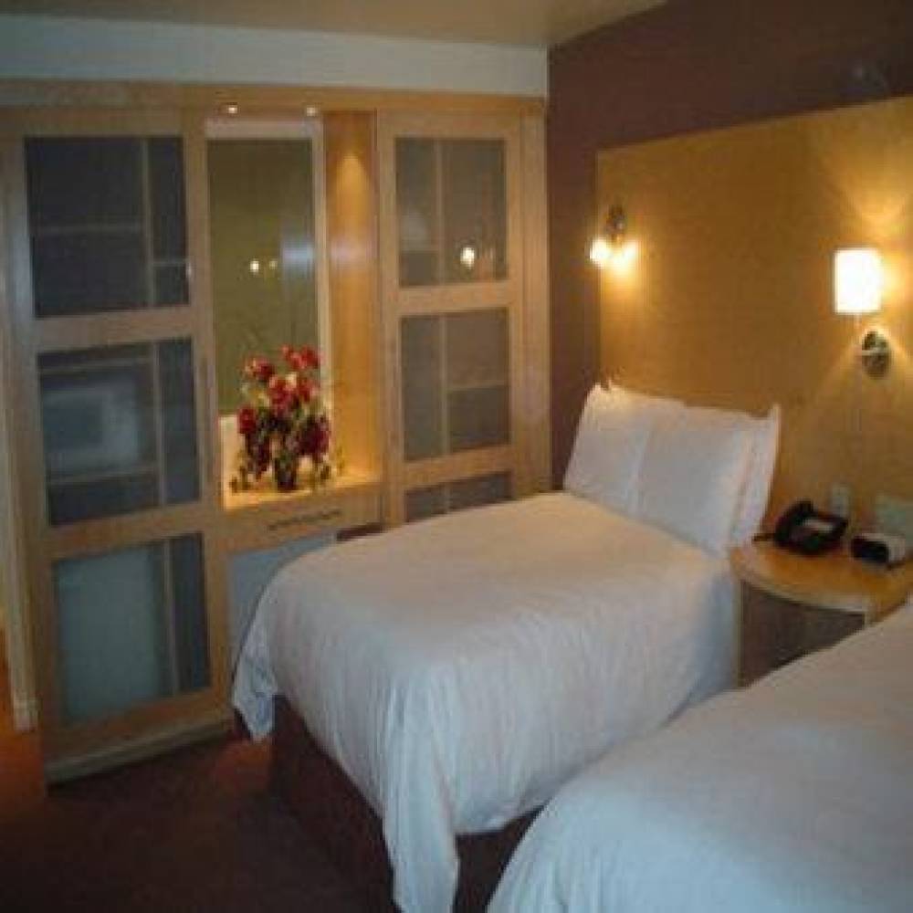 Dundee Arms Inn 4