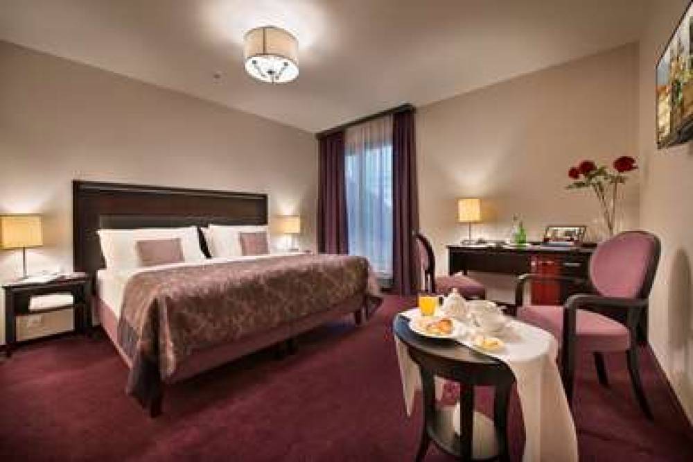 EA HOTEL EMBASSY PRAGUE 9