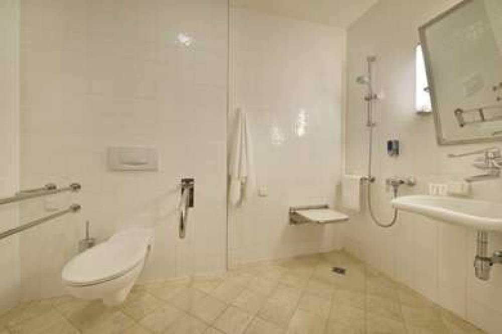 EA Hotel Julis 3
