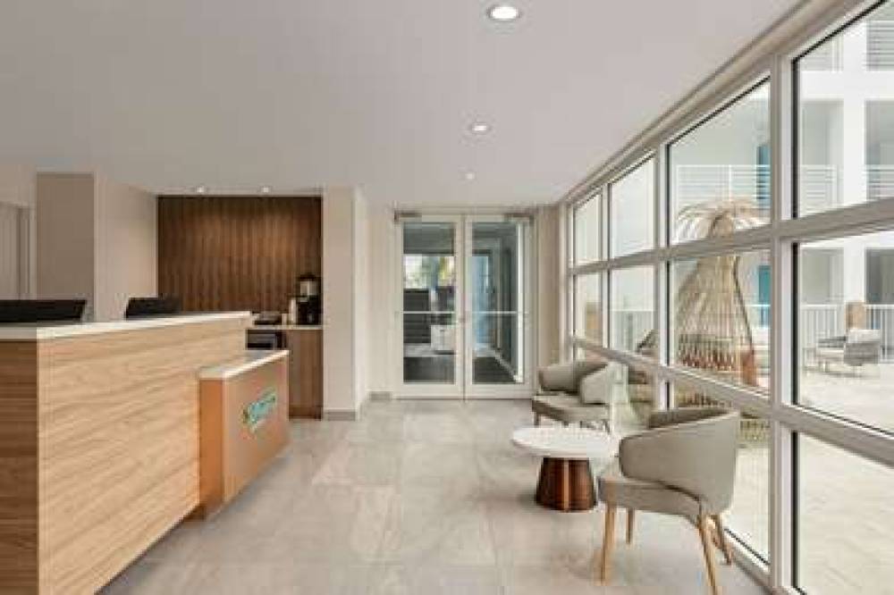 EAGLASS BEACHPLACE, TRADEMARK 7