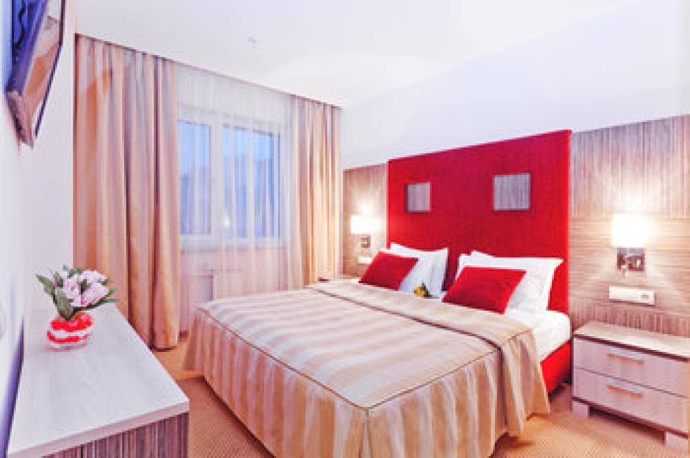 EAST GATE HOTEL 8