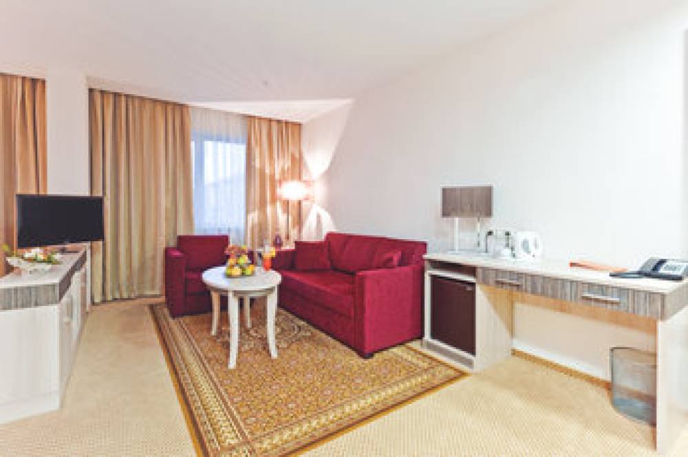 EAST GATE HOTEL 10
