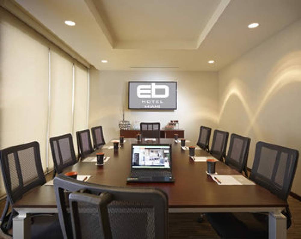 EB HOTEL MIAMI 9