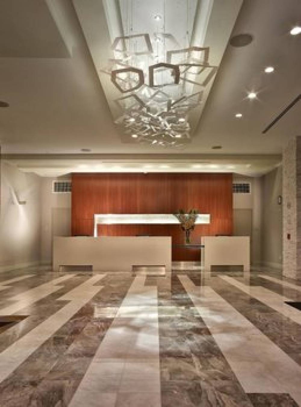 EB HOTEL MIAMI 3