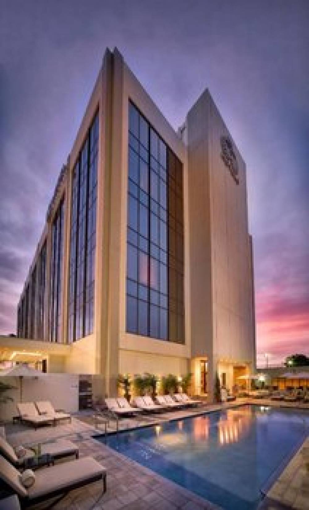 EB HOTEL MIAMI 1