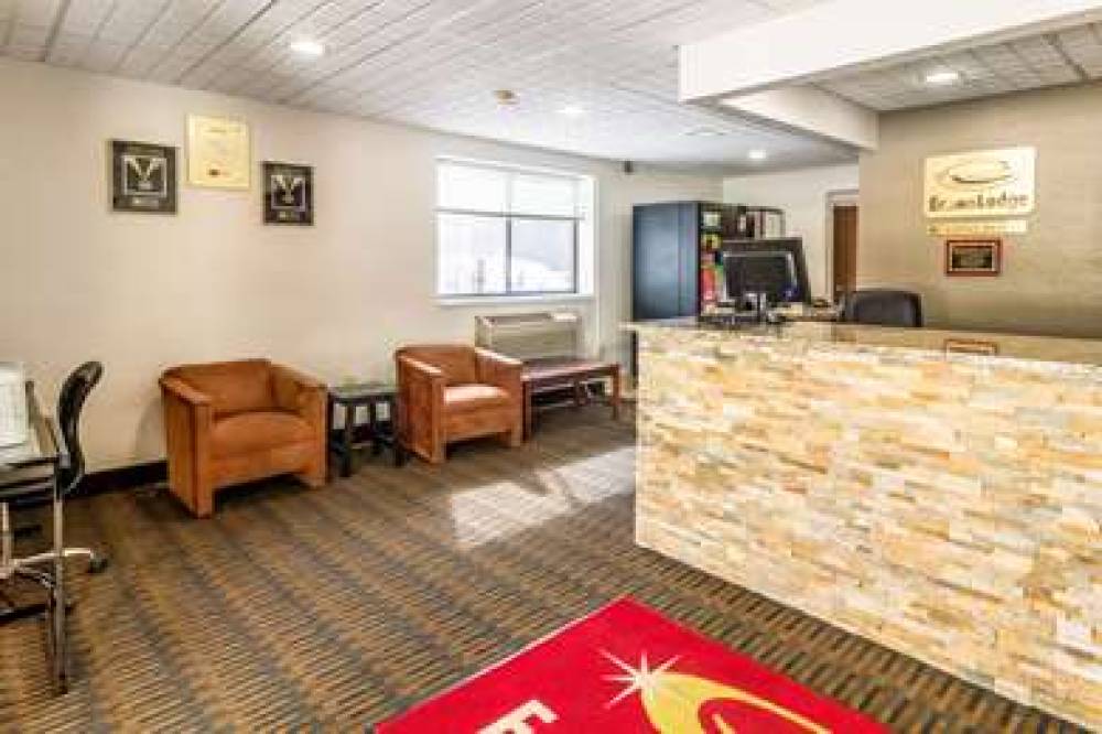 Econo Lodge Cadillac