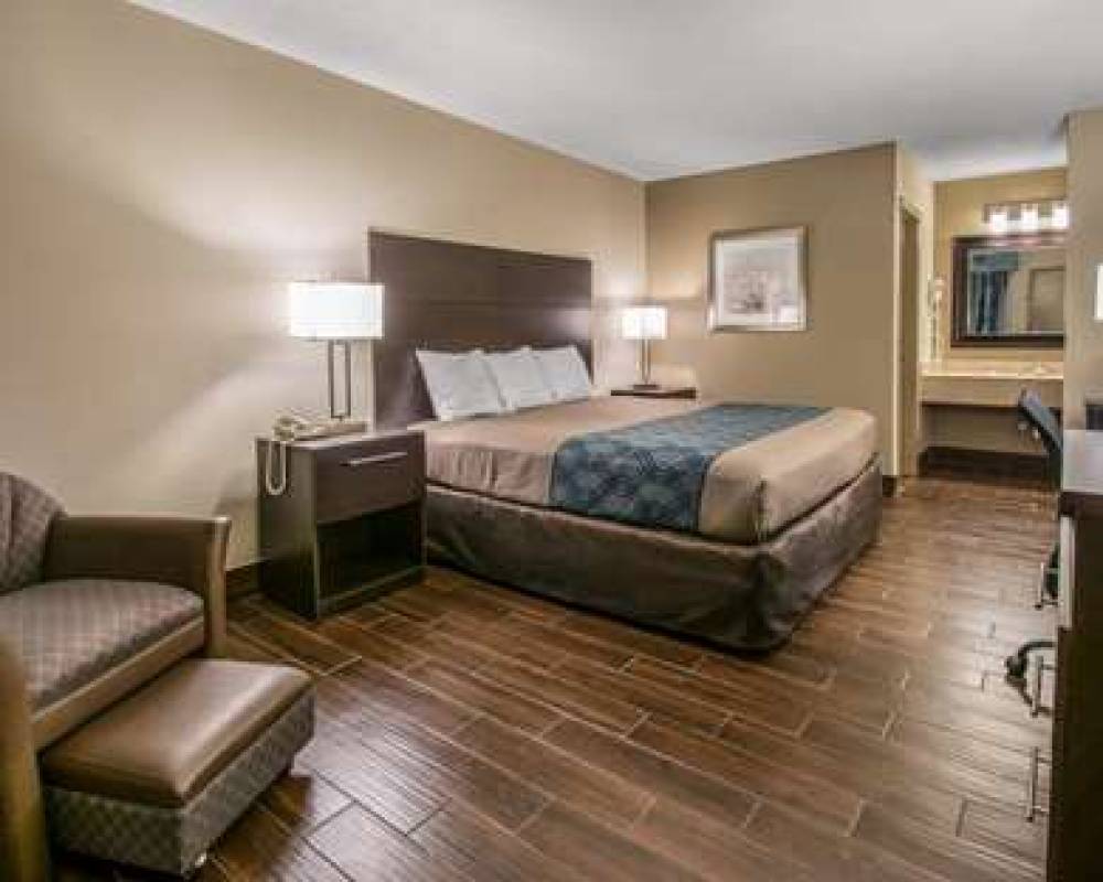 ECONO LODGE DEFUNIAK SPRINGS I-10 10