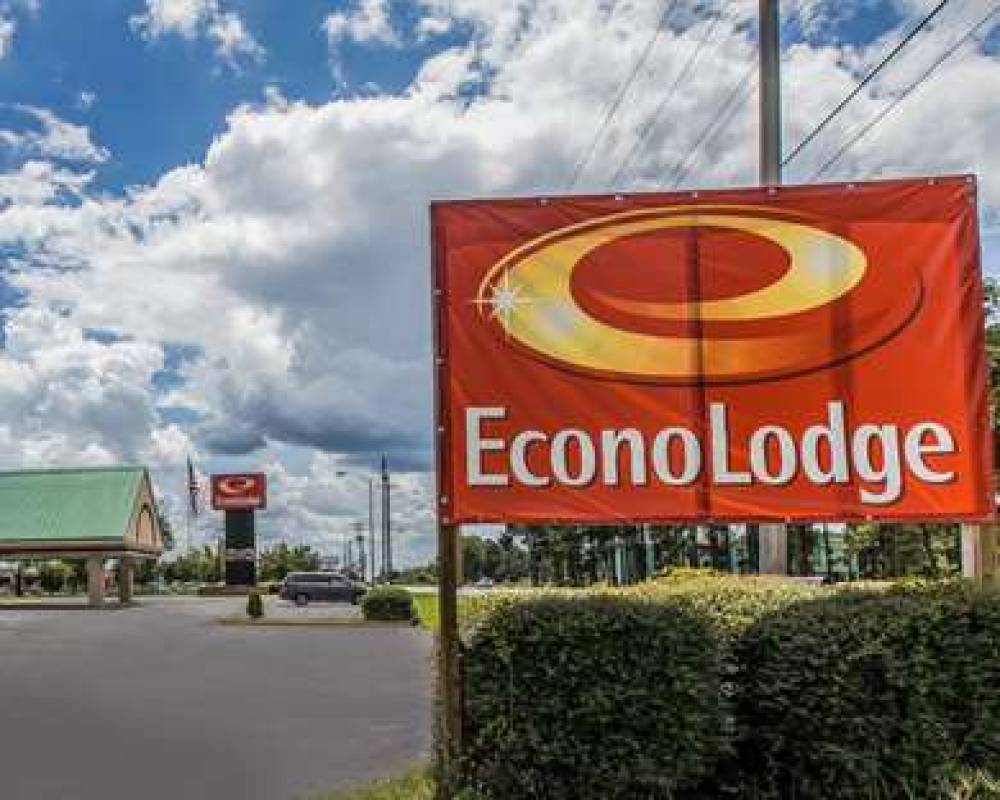 ECONO LODGE DOUGLAS 2
