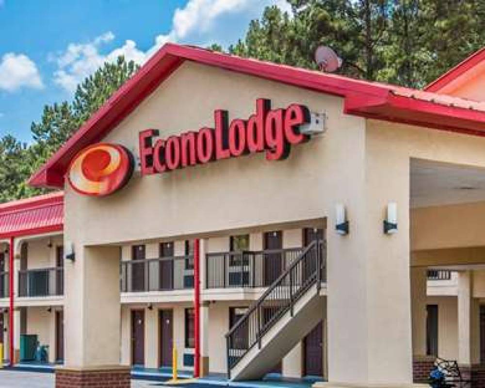 Econo Lodge 4