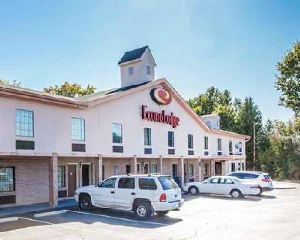 Econo Lodge 2