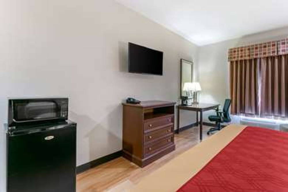 ECONO LODGE EUTAW I-20 9